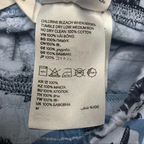 H&M Shorts Black & Blue Sharks  Size 2-3 Years - Picture 6 of 16